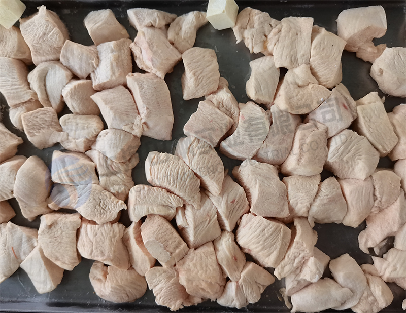 雞肉凍干，食品凍干機應用于雞肉真空冷凍干燥